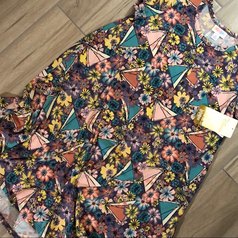 Girl Lula Roe dress